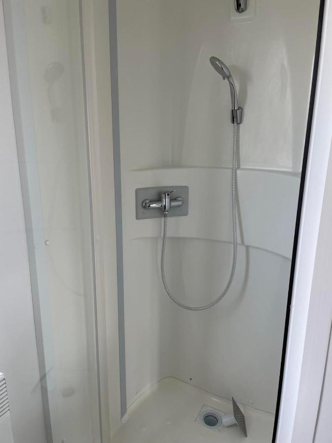Mobil Home Tout Confort 6 Personnes Avec Wifi Onzain Buitenkant foto